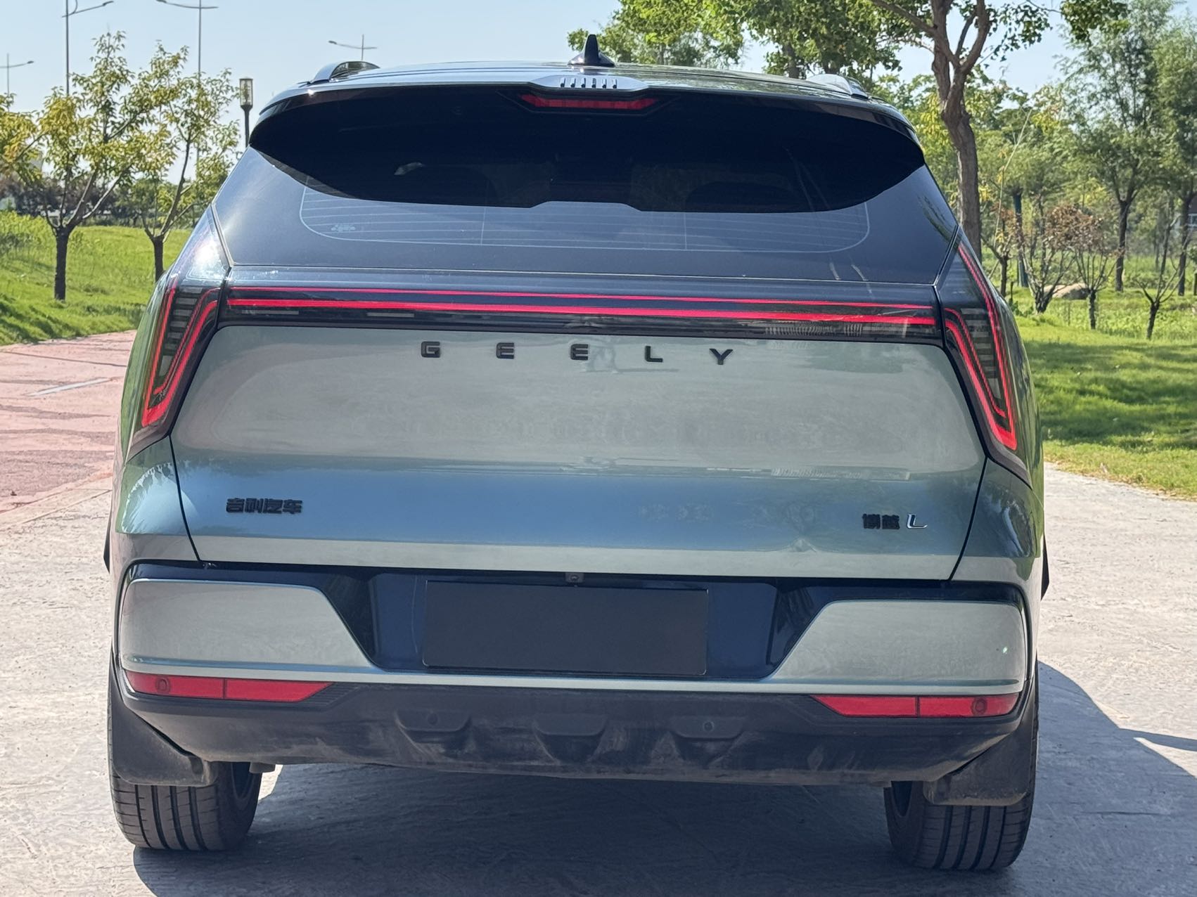 GEELY Boyue L 2025 изображение автомобиля #5