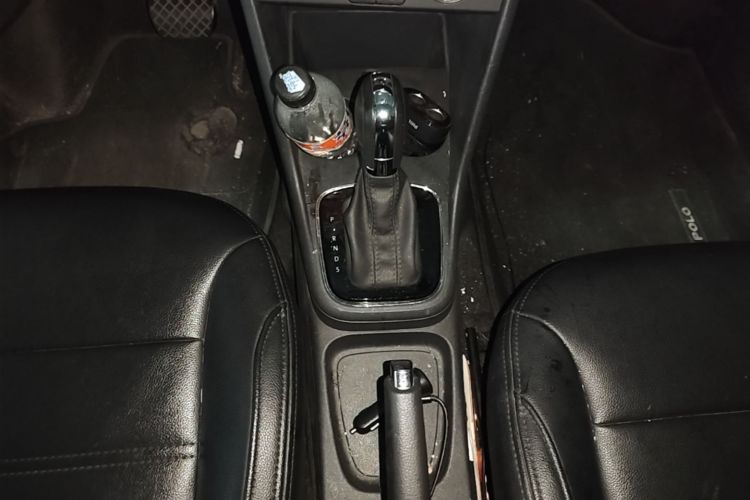 Volkswagen Polo 2018 #14 Volkswagen Polo 2018 car image #14