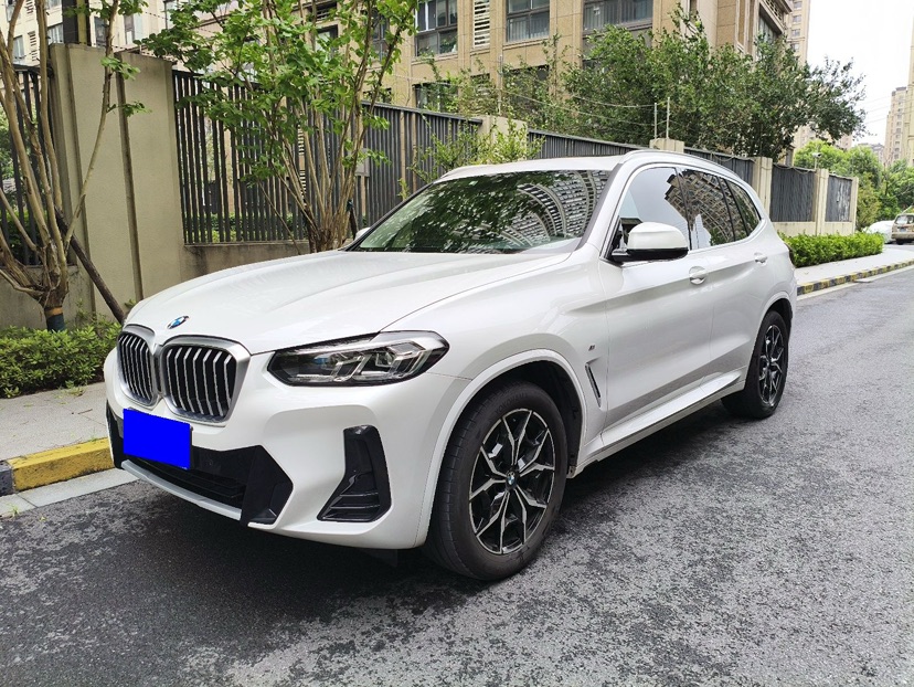 BMW X3 2022 BMW X3 2022 car image