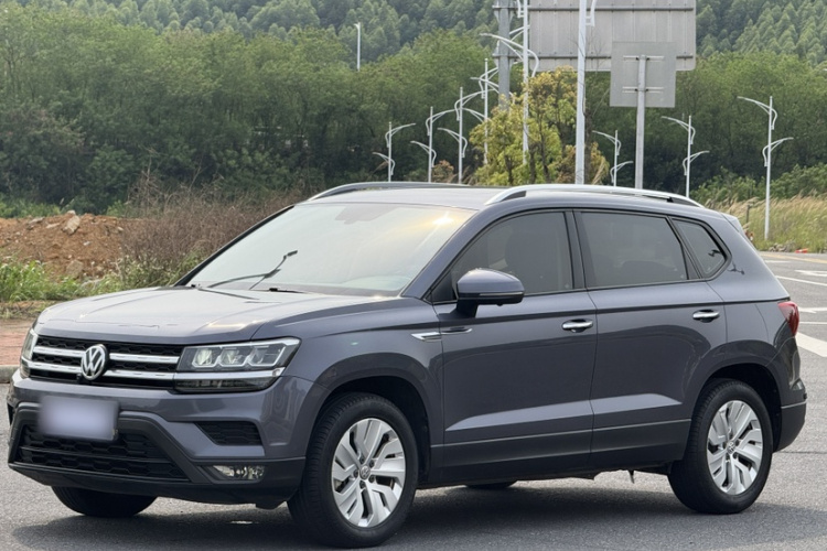 Volkswagen Tharu 2019 immagine di auto #4