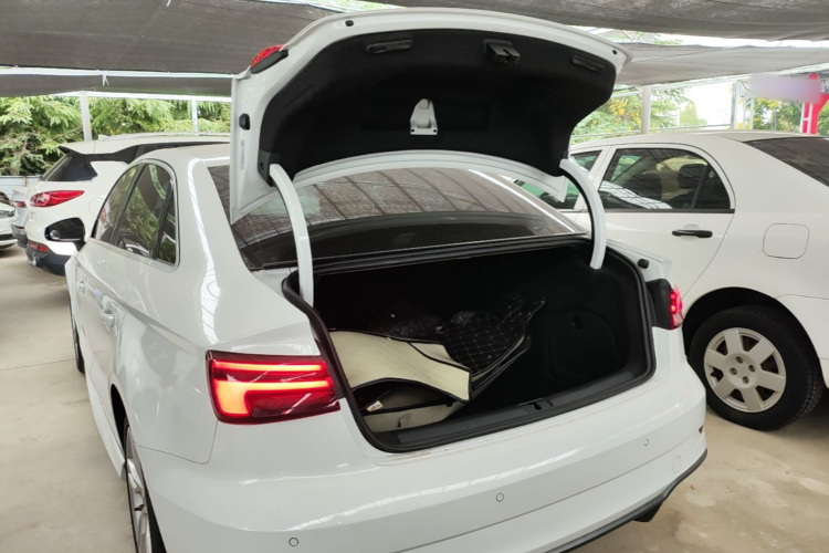 Audi A3 2020 immagine di auto #21