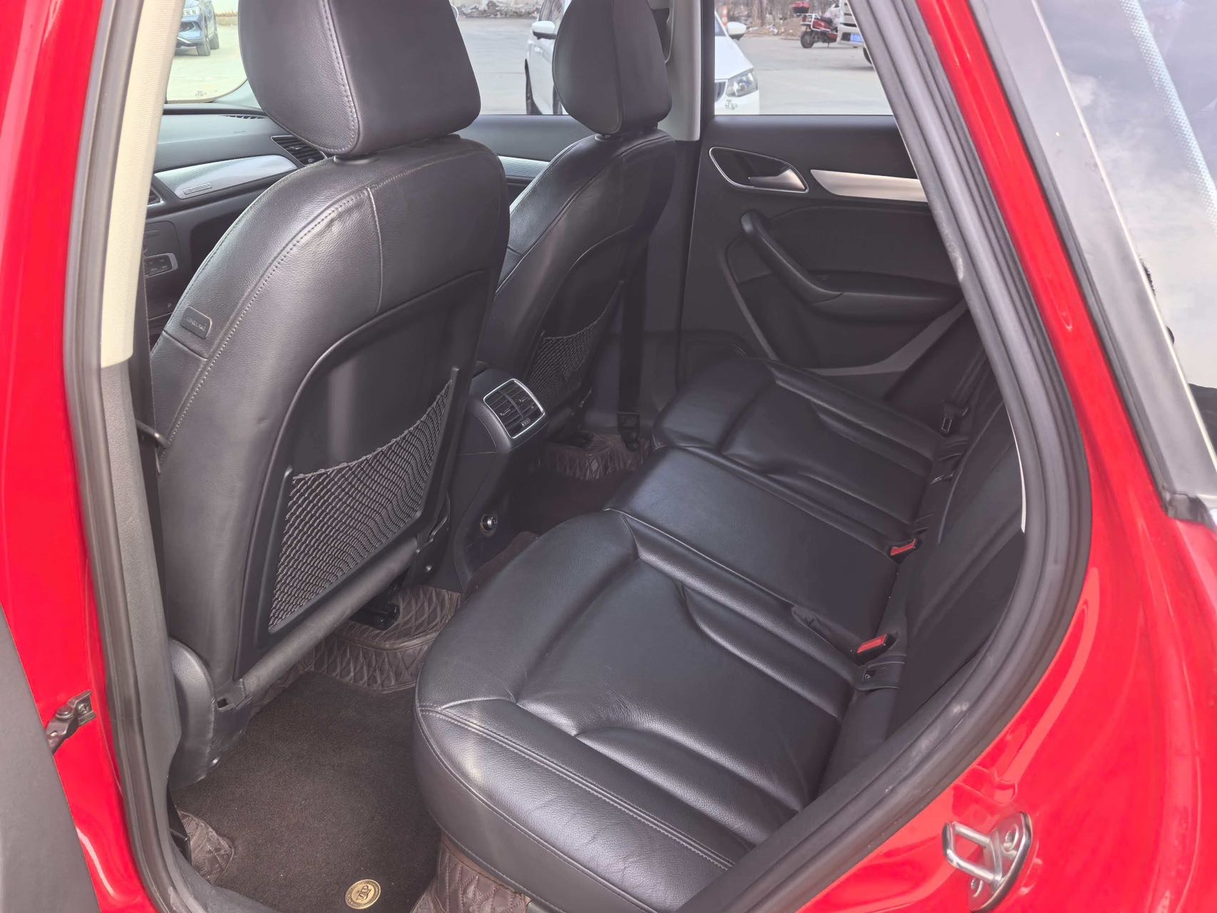 Audi Q3 2017 #4 Audi Q3 2017 car image #4