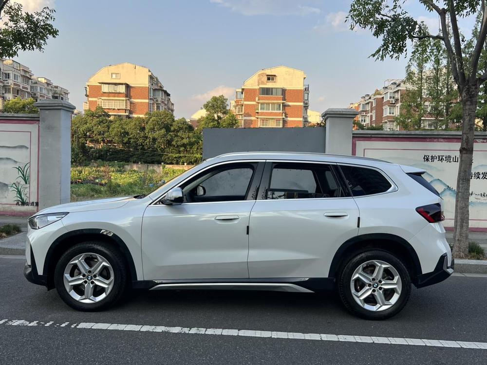 BMW X1 2024 #4 BMW X1 2024 car image #4