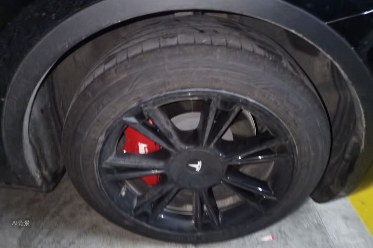 Tesla Model Y 2024 car image #9