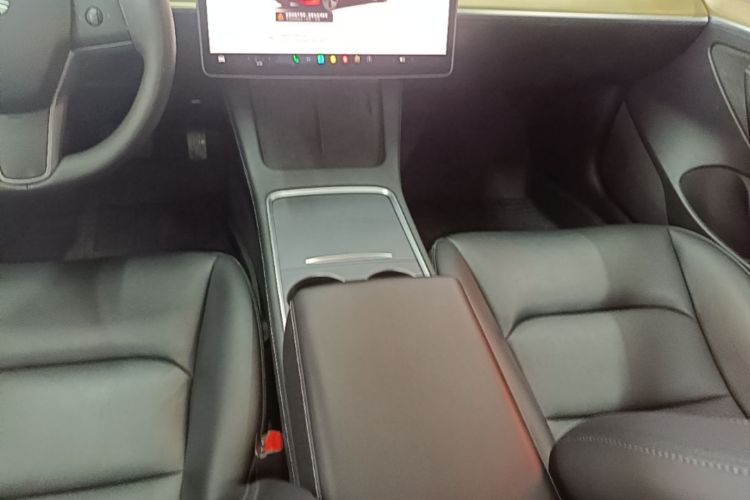 Tesla Model 3 2023 #14 Tesla Model 3 2023 car image #14