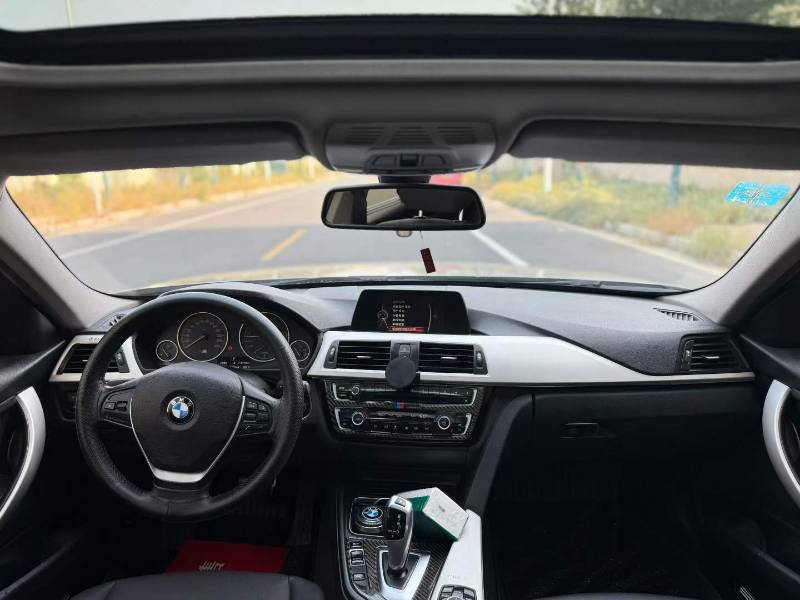 BMW 3 Series 2016 imagem de carro #5