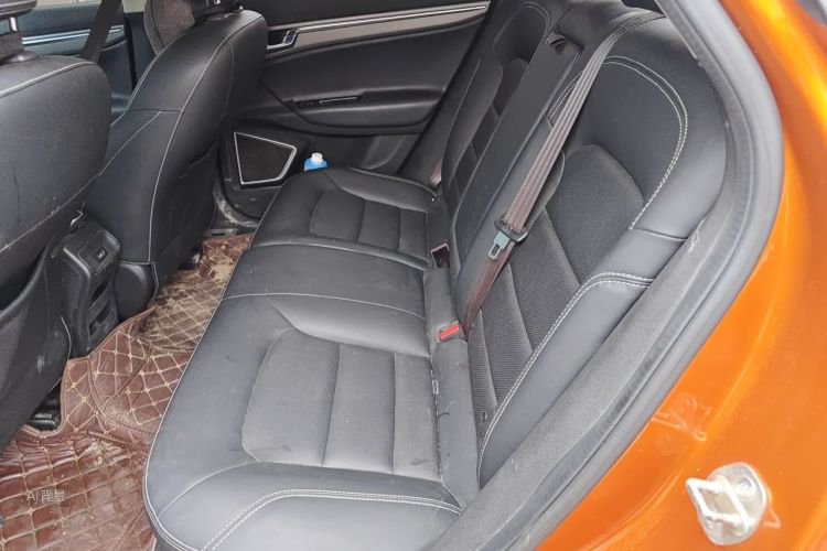 GEELY Emgrand GS 2017 imagem de carro #19