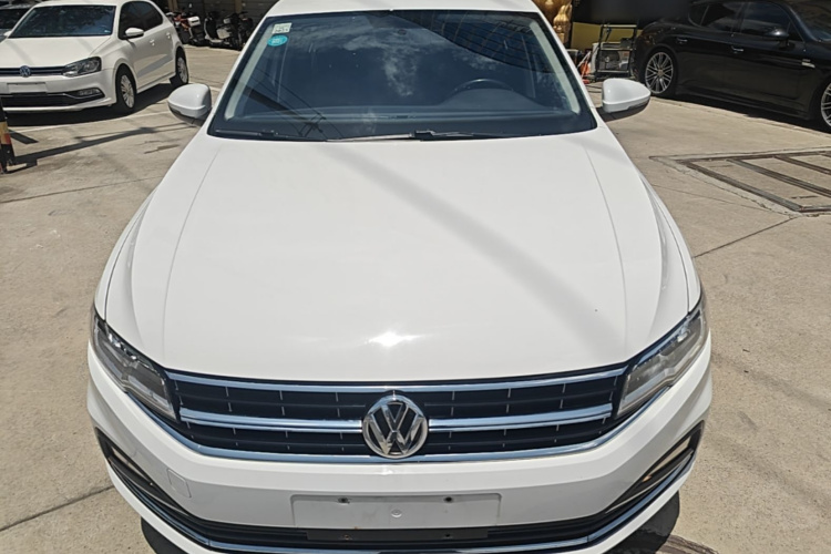 Volkswagen Bora 2019 car image #3