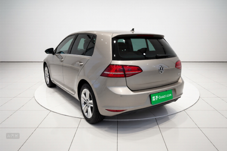 Volkswagen Golf 2017 car image #5