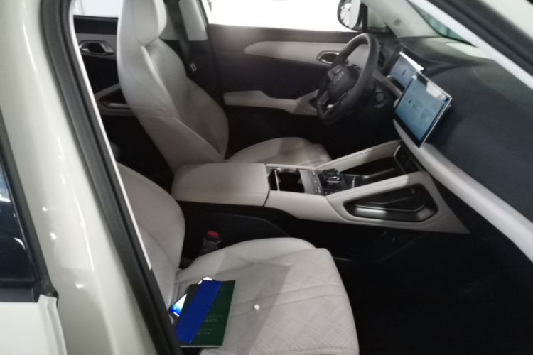 BYD YuanUP 2024 car image #24