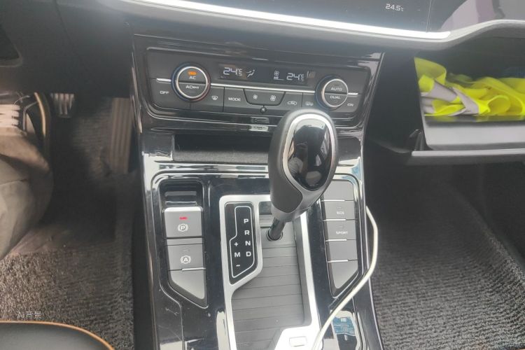 GEELY Emgrand GL 2020 صورة سيارة #16