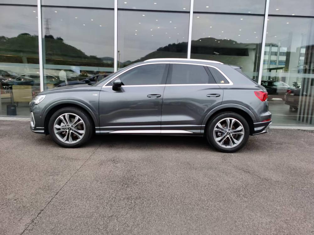 Audi Q3 2023 #2 Audi Q3 2023 car image #2