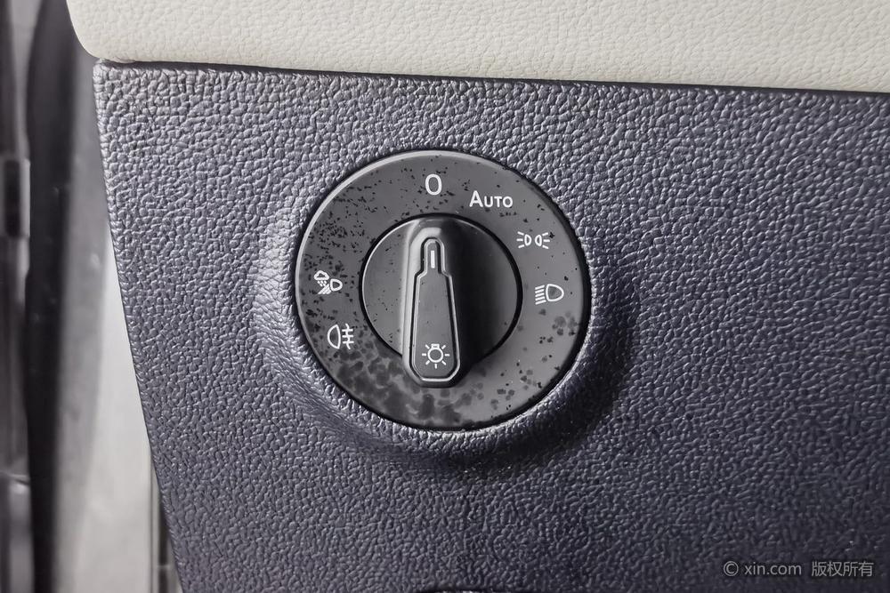 Volkswagen Tharu 2023 car image #15