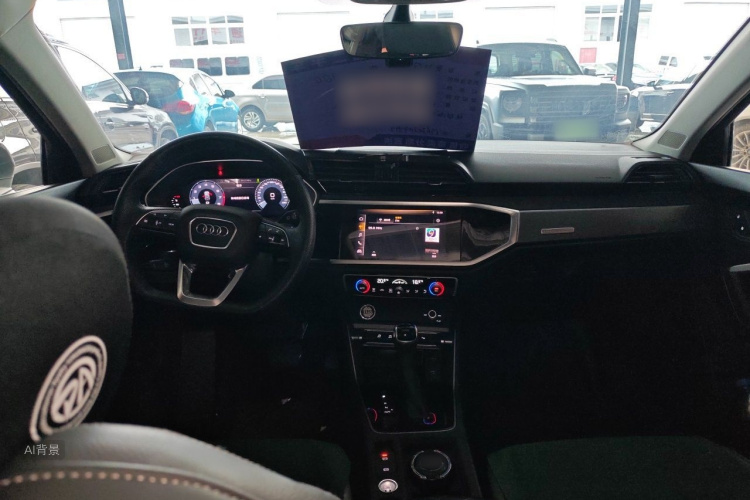 Audi Q3 2021 immagine di auto #11