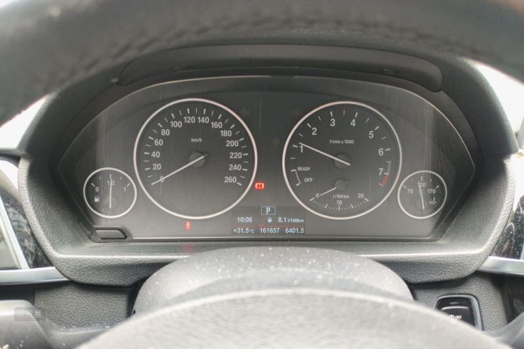 BMW 3 Series 2017 car image #13