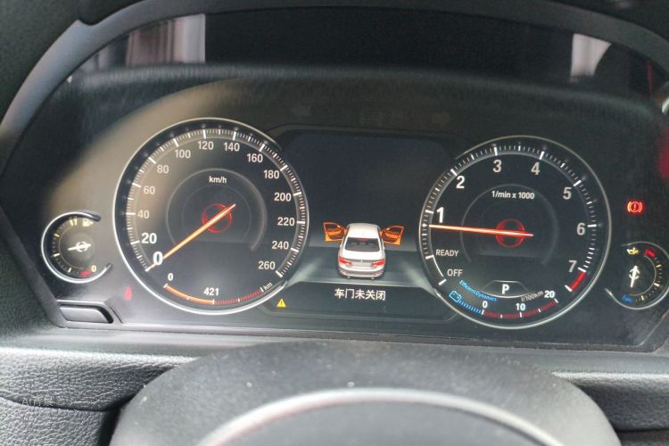 BMW 3 Series 2018 #13 BMW 3 Series 2018 car image #13