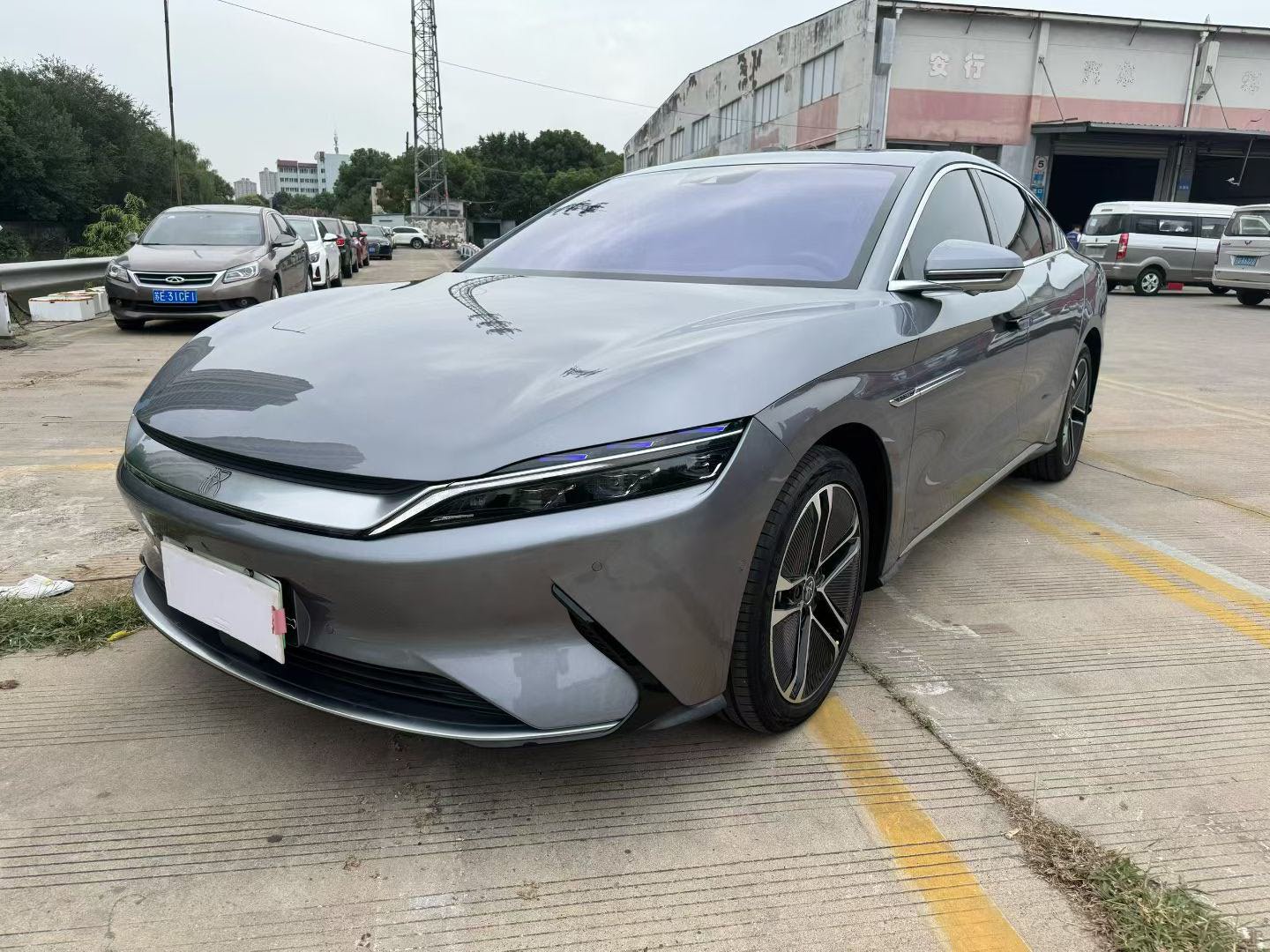 BYD Han 2021 BYD Han 2021 immagine di auto