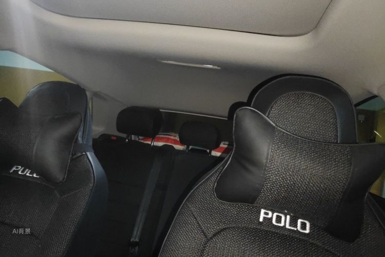 Volkswagen Polo 2020 car image #20