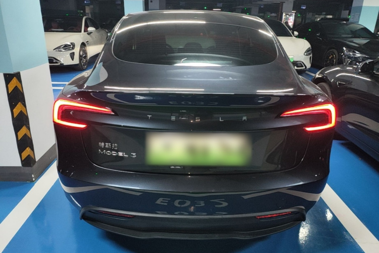 Tesla Model 3 2024 #4 Tesla Model 3 2024 car image #4