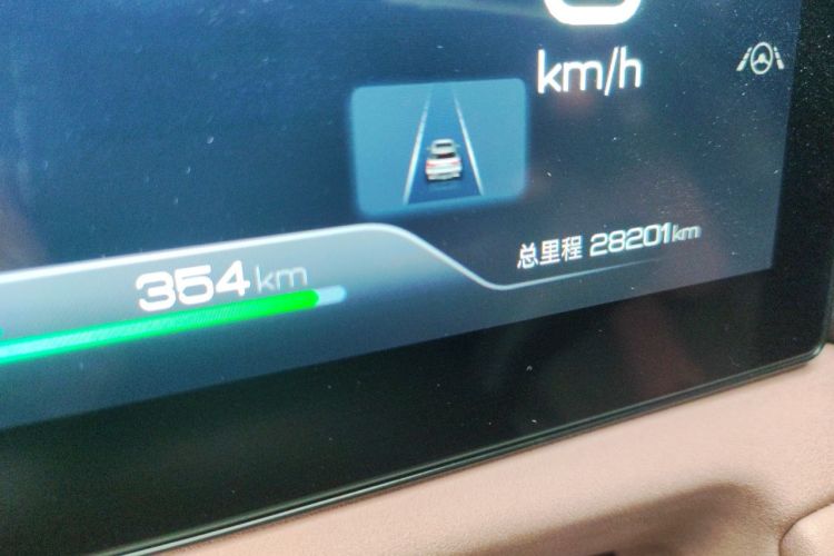 BYD YuanUP 2024 car image #10
