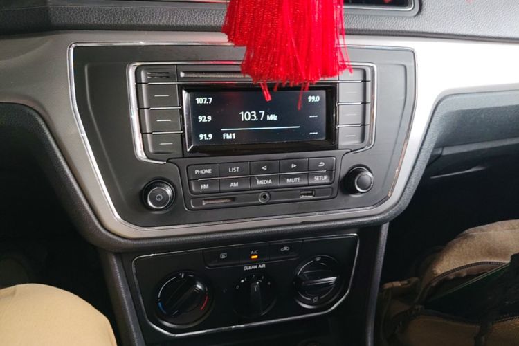 Volkswagen Lavida 2015 car image #13