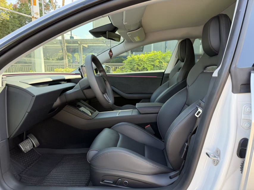 Tesla Model 3 2025 #4 Tesla Model 3 2025 car image #4