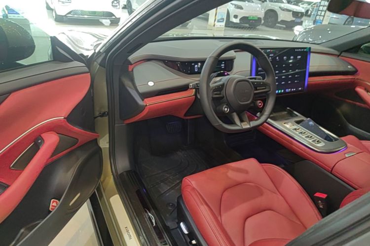 MI SU7 2025 car image #16