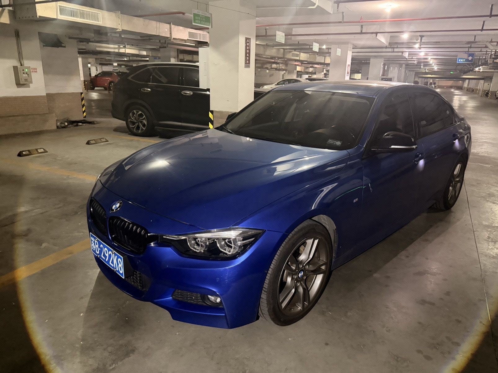 BMW 3 Series 2018 car image 