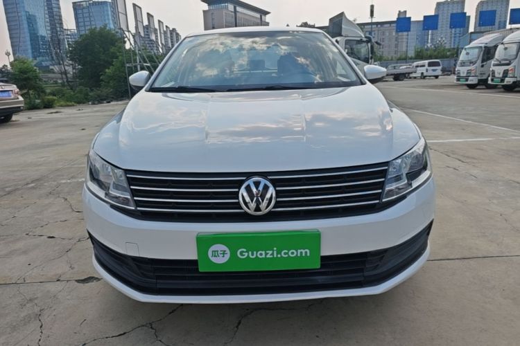 Volkswagen Lavida 2018 car image #3