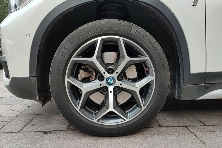 BMW X1 2019 #8 BMW X1 2019 car image #8