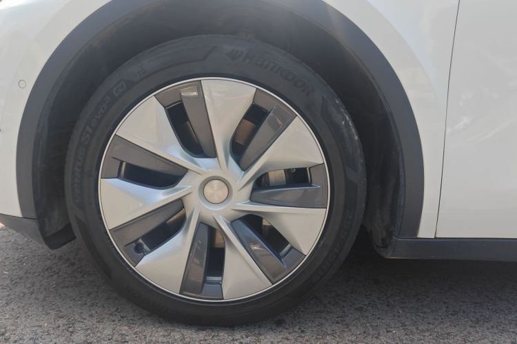 Tesla Model Y 2021 #8 Tesla Model Y 2021 immagine di auto #8