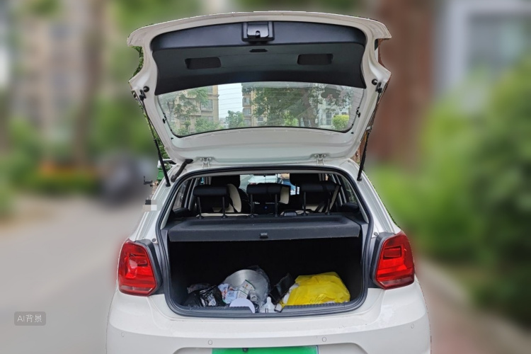 Volkswagen Polo 2018 car image #21