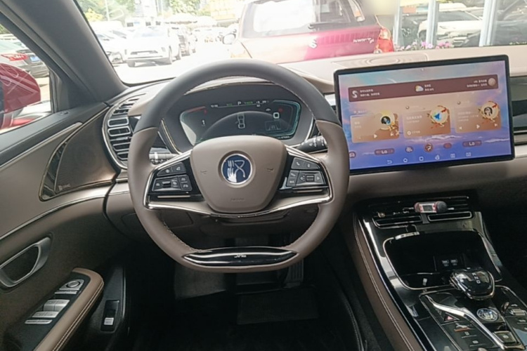 BYD Han 2021 car image #10