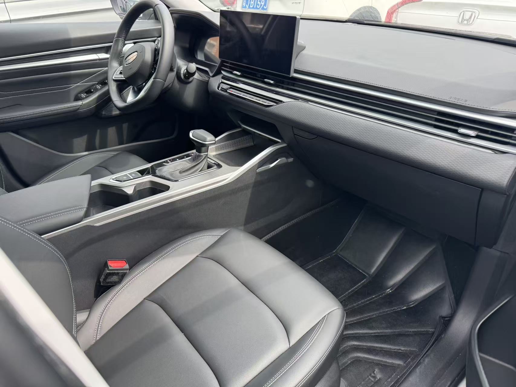 GEELY Emgrand 2025 car image #6