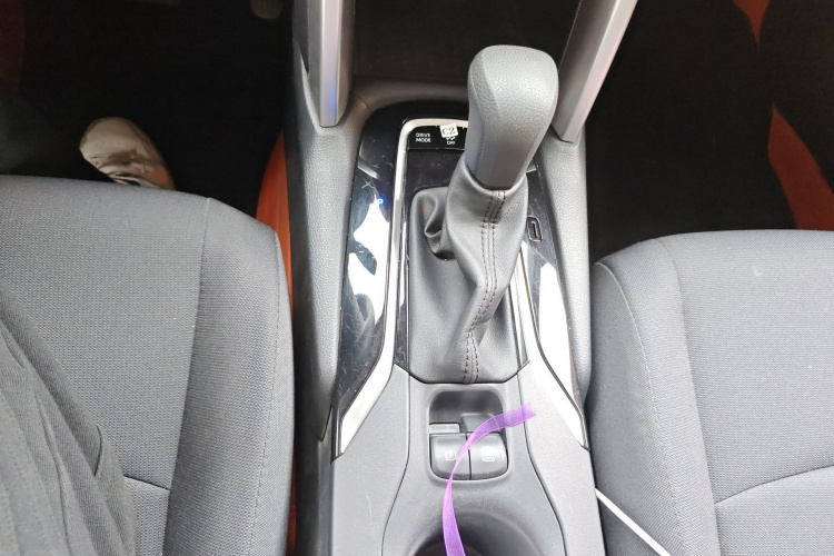 Toyota Corolla Cross 2025 car image #18