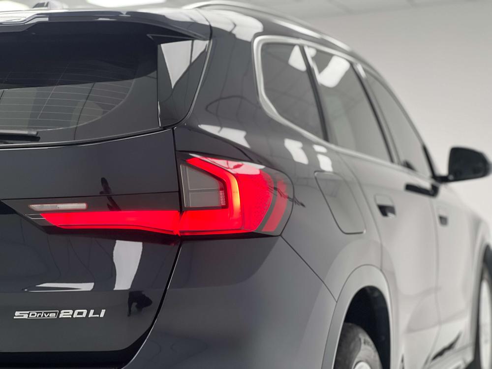 BMW X1 2023 صورة سيارة #8