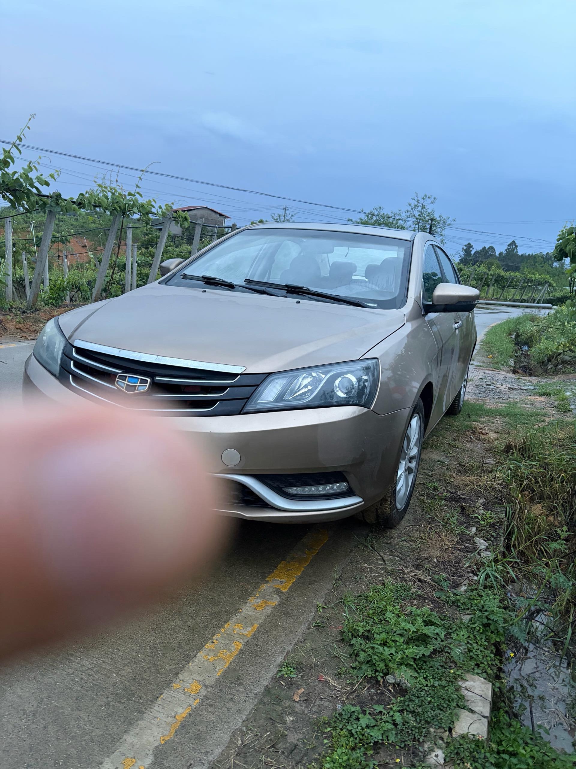 GEELY Emgrand 2015 GEELY Emgrand 2015 car image