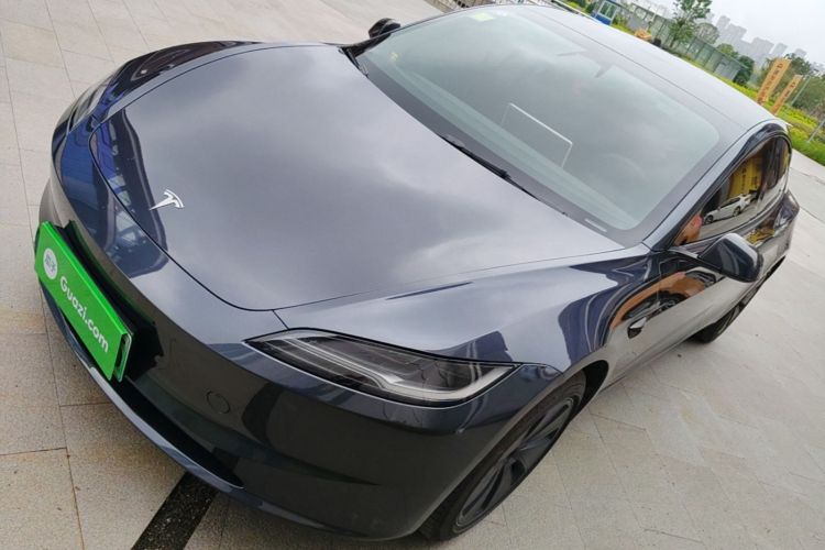 Tesla Model 3 2025 #2 Tesla Model 3 2025 car image #2
