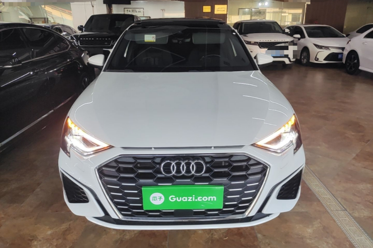 Audi A3 2024 immagine di auto #3
