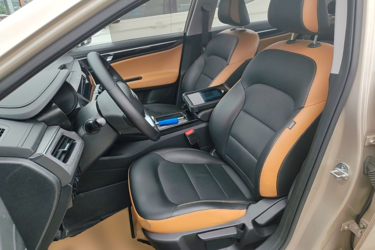 GEELY Emgrand GL 2020 car image #15