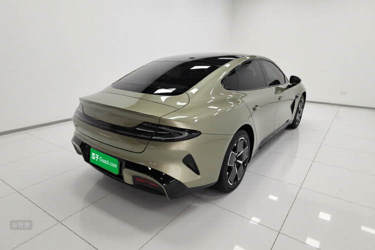 MI SU7 2024 immagine di auto #7