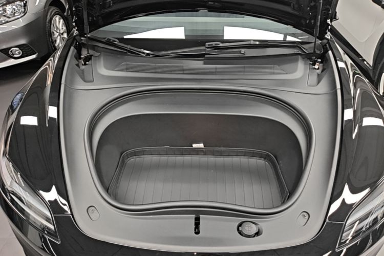 Tesla Model 3 2023 imagem de carro #20