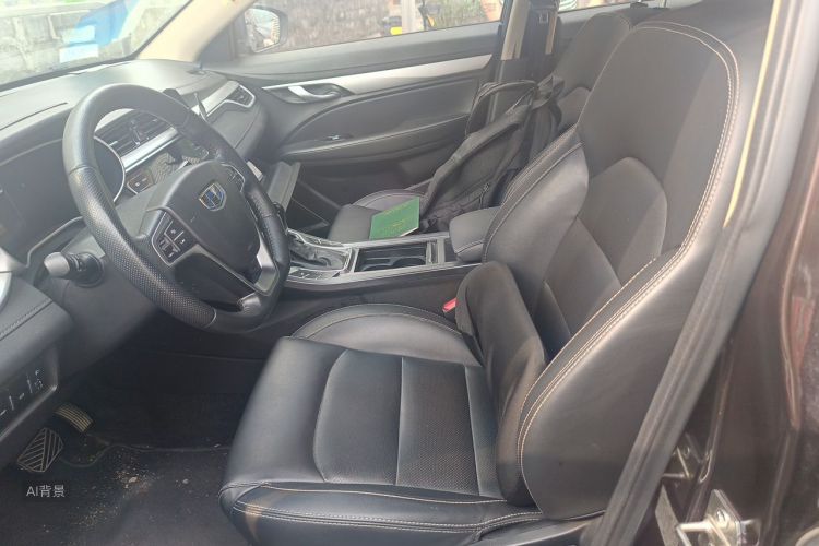 GEELY Emgrand 2019 car image #17