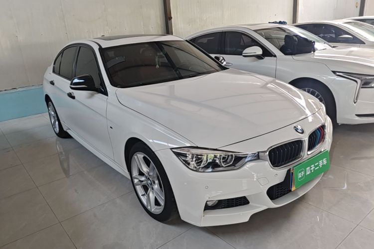 BMW 3 Series 2019 car image #4