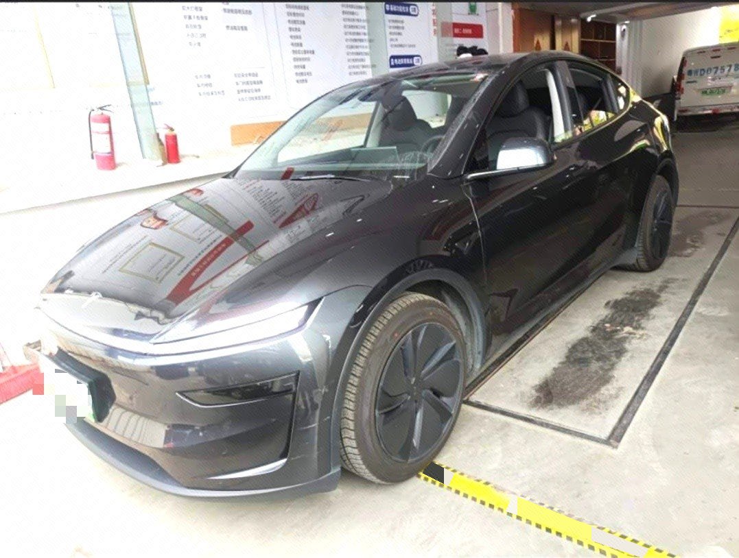 Tesla Model Y 2025 Tesla Model Y 2025 car image