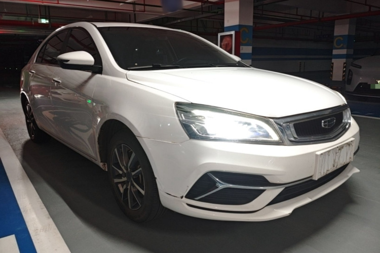 GEELY Emgrand 2020 #4 GEELY Emgrand 2020 car image #4