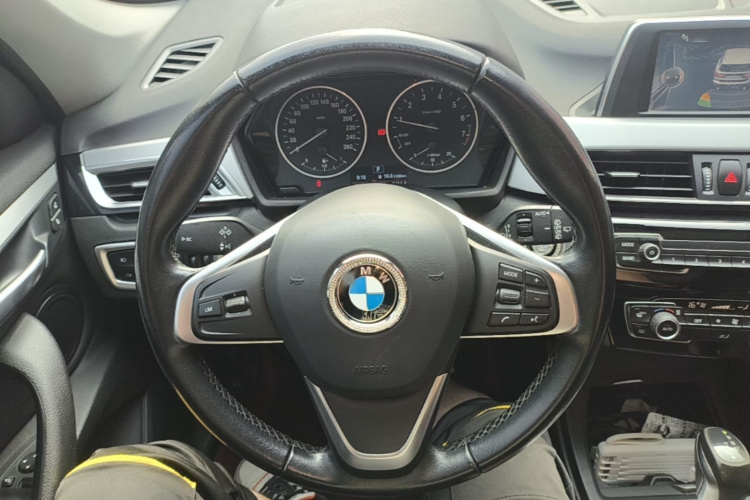 BMW X1 2017 immagine di auto #11