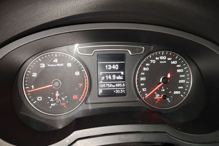 Audi Q3 2016 #16 Audi Q3 2016 car image #16