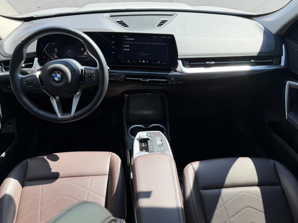 BMW X1 2023 car image #8