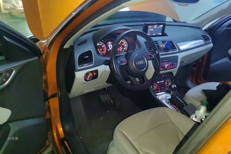 Audi Q3 2015 صورة سيارة #11